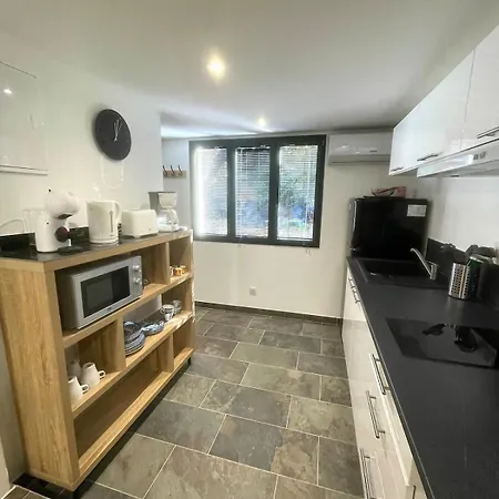 T3 Centre Apartment